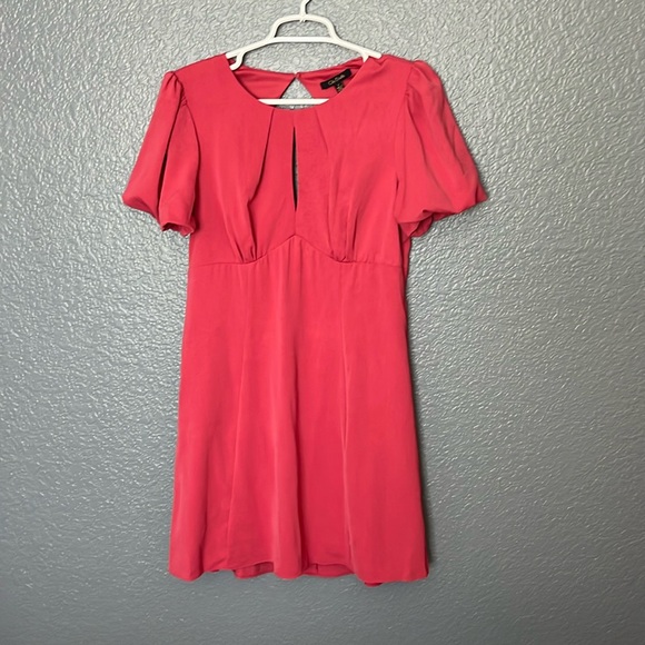 City studio puffy sleeve open back size 7 dress - Picture 2 of 9